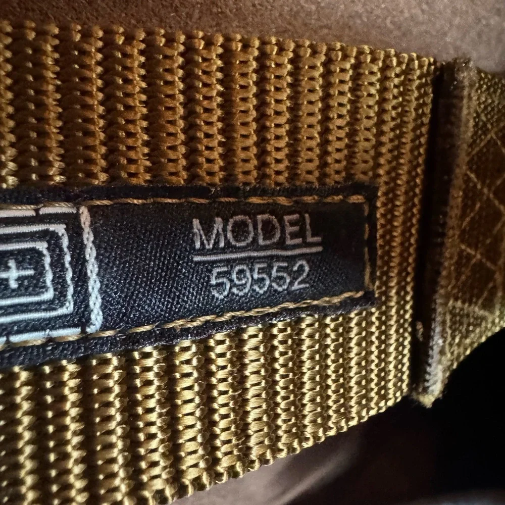 5.11 Tactical TDU belt Coyote color Model 59552 New Size Medium (32-34)